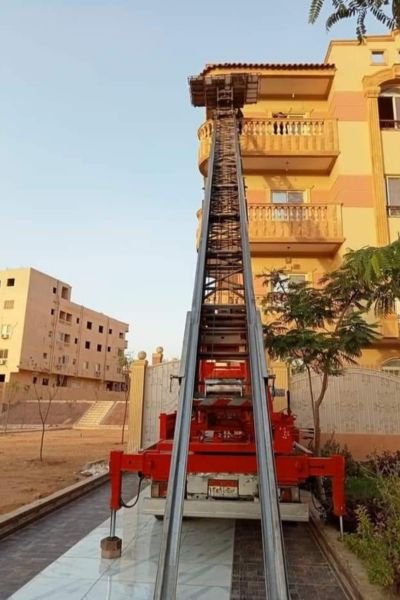 فريق شركة الرحمة أثناء النقل